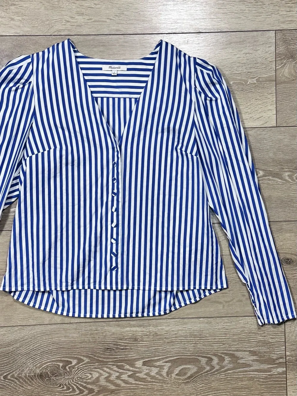 Madewell Stacked Button V-Neck Long Sleeve Top Poplin French Blue